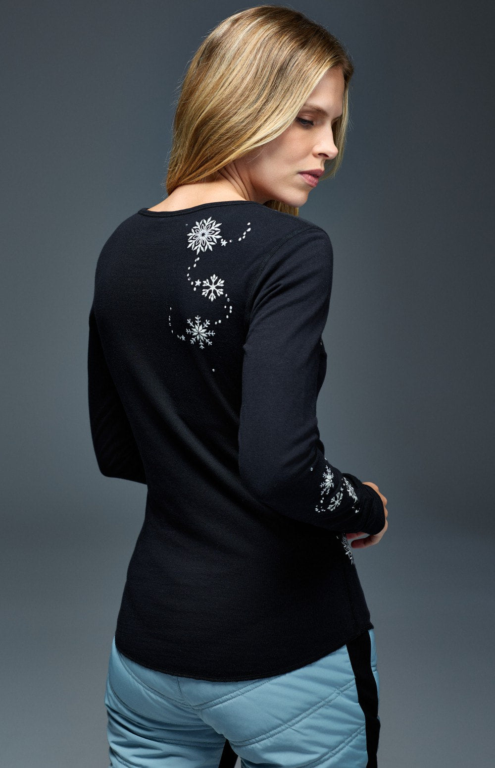 Kiara Henley Shirt | Black