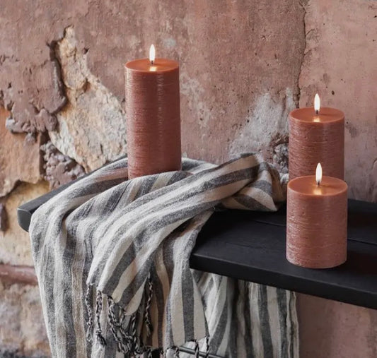 LED pillar candle, Carmine red, Rustic, 3x8