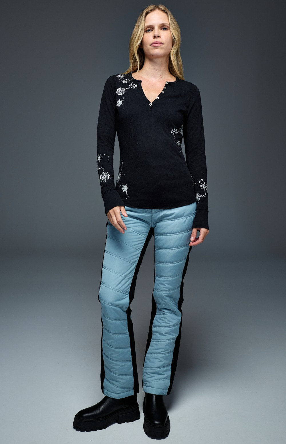 Kiara Henley Shirt | Black